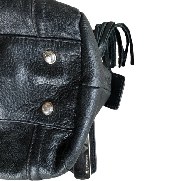 B. Makowsky Black, butter soft handbag - Picture 9 of 11